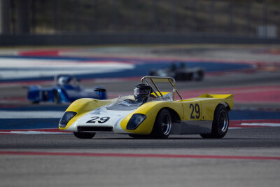 Jeff Anderson through the esses at COTA in his Lola T212